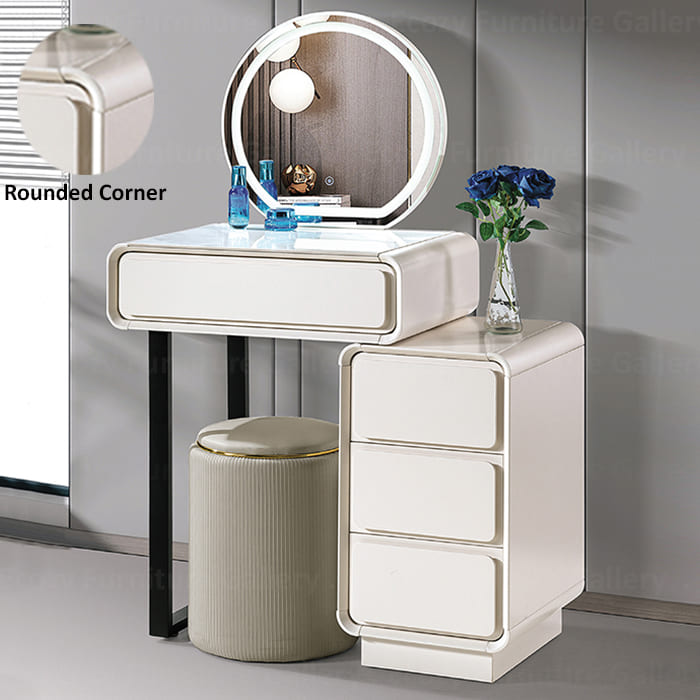 Extendable store dressing table